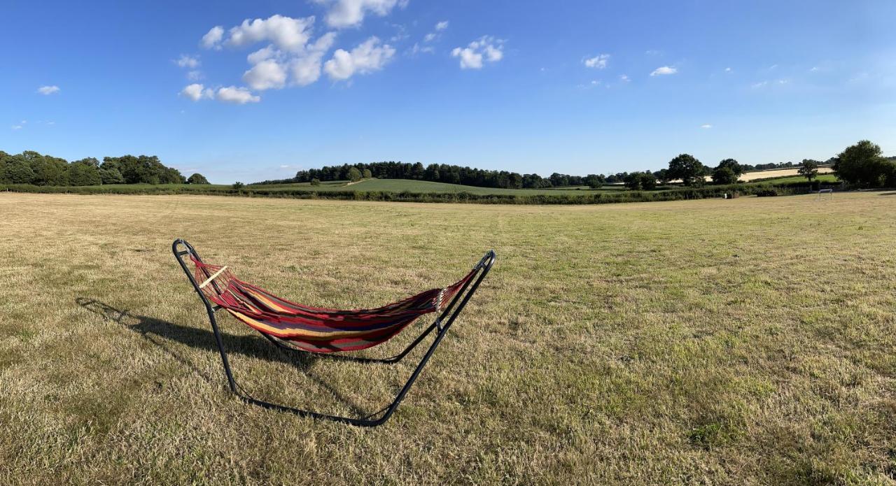 Отель Dukeries Retreat Ретфорд Экстерьер фото
