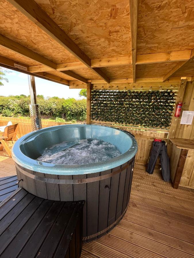 Отель Dukeries Retreat Ретфорд Экстерьер фото
