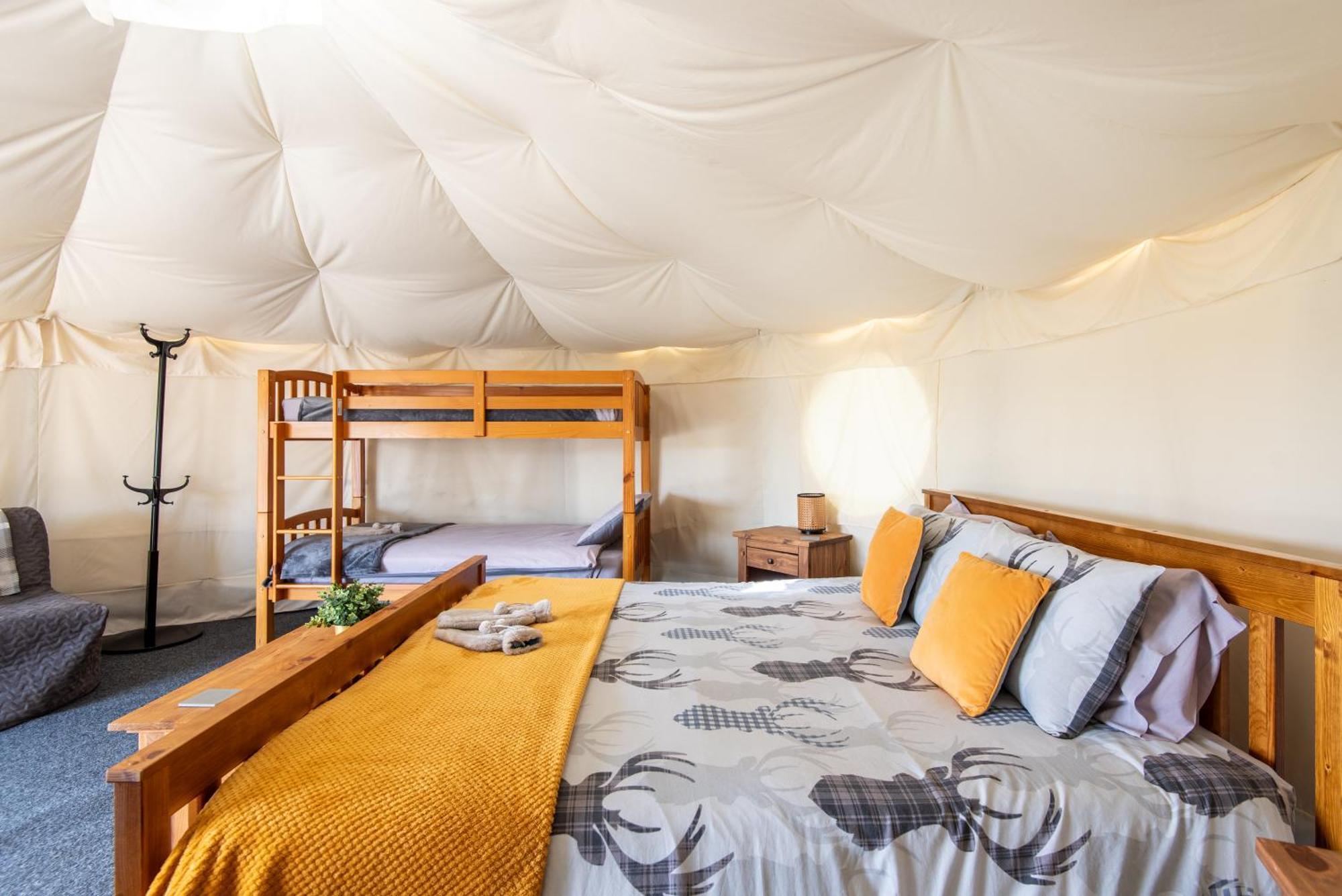Отель Dukeries Retreat Ретфорд Экстерьер фото