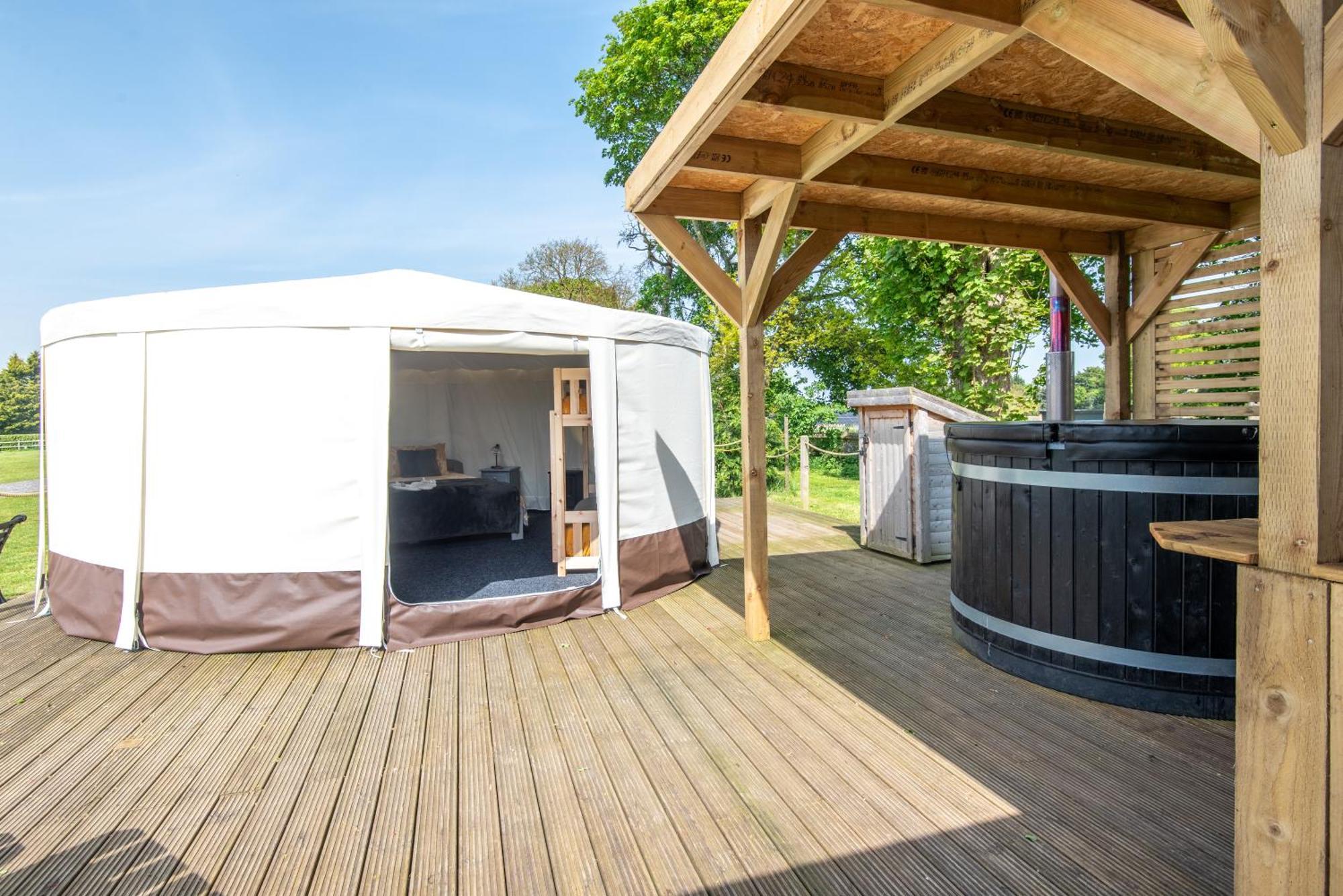 Отель Dukeries Retreat Ретфорд Экстерьер фото
